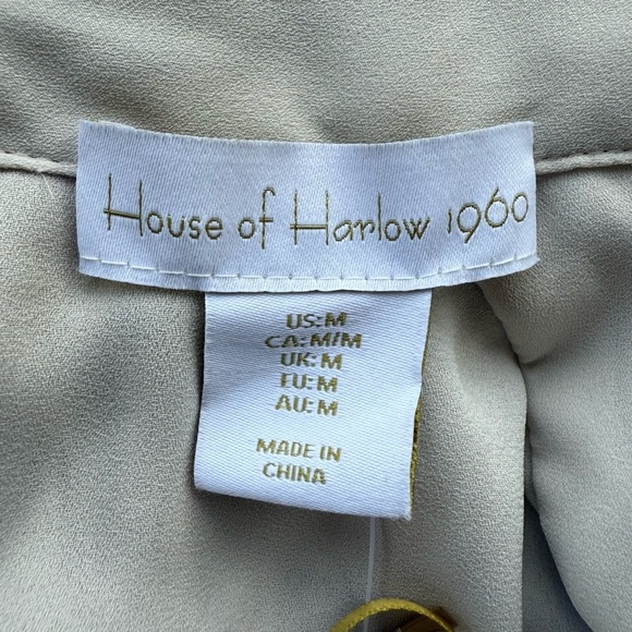 House of Harlow NWT 1960 Long Sleeve Cream Tan Floral Smocked Mini Dress 👗 - Picture 16 of 17